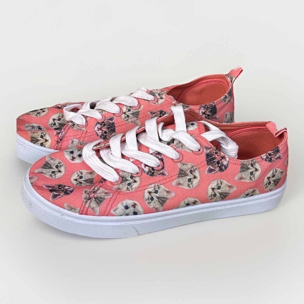 FabKids CAT Tennis Shoes Youth Sz 4 Fab Kids Kittens Melon Color Cat Lady